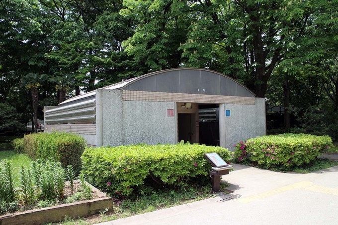 砧公園1号トイレ