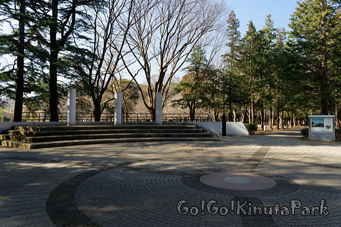 出会いの広場